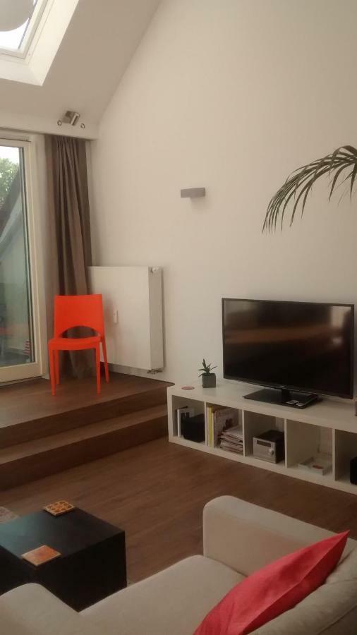 Apartment In Pempelfort - Central Düsseldorf Exteriör bild